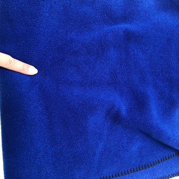 Tommy Hilfiger 90’s blue fleece scarf - Picture 4 of 4